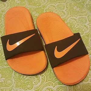 Nike toddler slide sandals